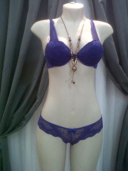 Conjunto com renda